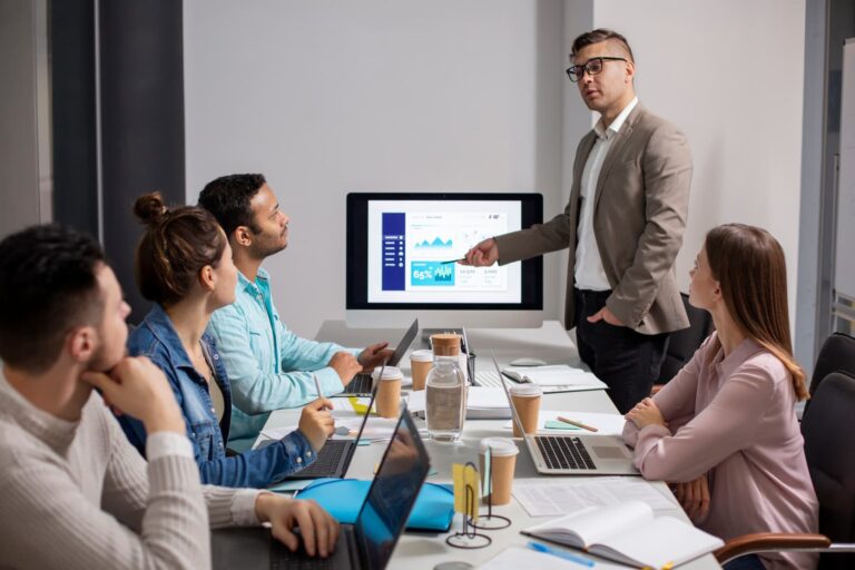 From Insight to Impact: Building Scalable, Data-Driven SaaS Products with AI